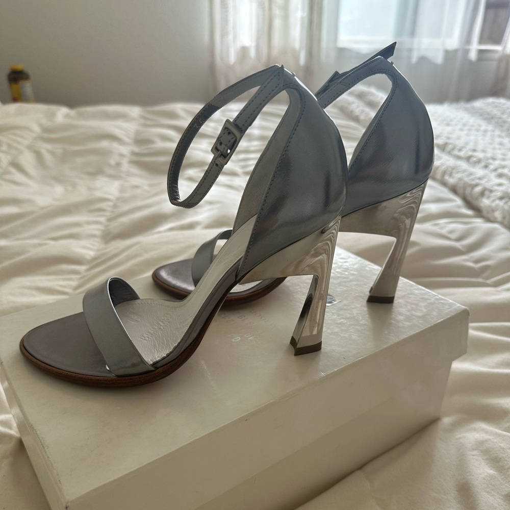 Maison Margiela Brand New Silver Heels - Picture 2 of 6